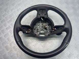 Руль Audi S8