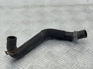 Патрубок системы охлаждения 4GH0145922C Audi A6