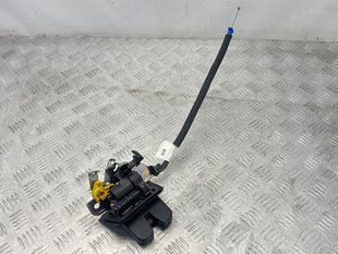 Замок кришки багажника 4M0827506D Audi Q7