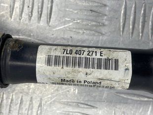 Піввісь 7L0407271E Volkswagen Touareg