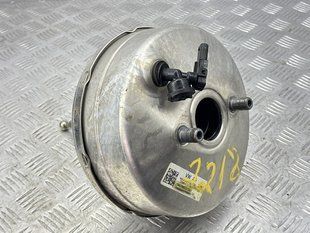 Вакуумний підсилювач гальм 4M0612103A Audi Q7