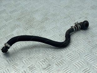 Трубка вакуумна 4G0611931BA Audi A6