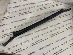 Накладка крышки багажника верхняя центральная 4G8827229 Audi A7 Audi A7, Audi RS7, Audi S7