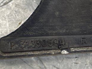 Опора двигателя левая 31330594 Volvo XC90 Volvo S60, Volvo S90, Volvo V60, Volvo V60 Cross Country, Volvo V90, Volvo V90 Cross Country, Volvo XC60, Volvo XC90