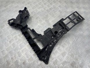 Кронштейн заднего бампера 31407730 Volvo XC90