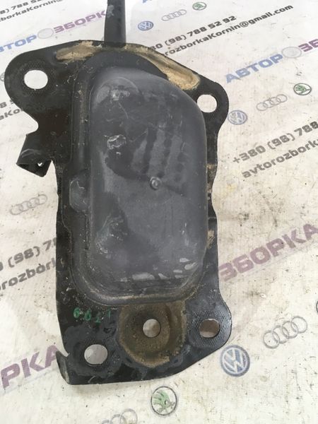Важіль задньої підвіски поздовжній 3C0505225B Volkswagen CC