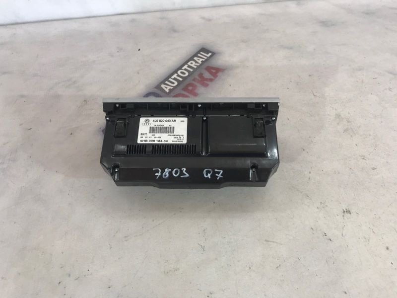 Панель керування клімат-контролем 4L0820043AHSZD Audi Q7