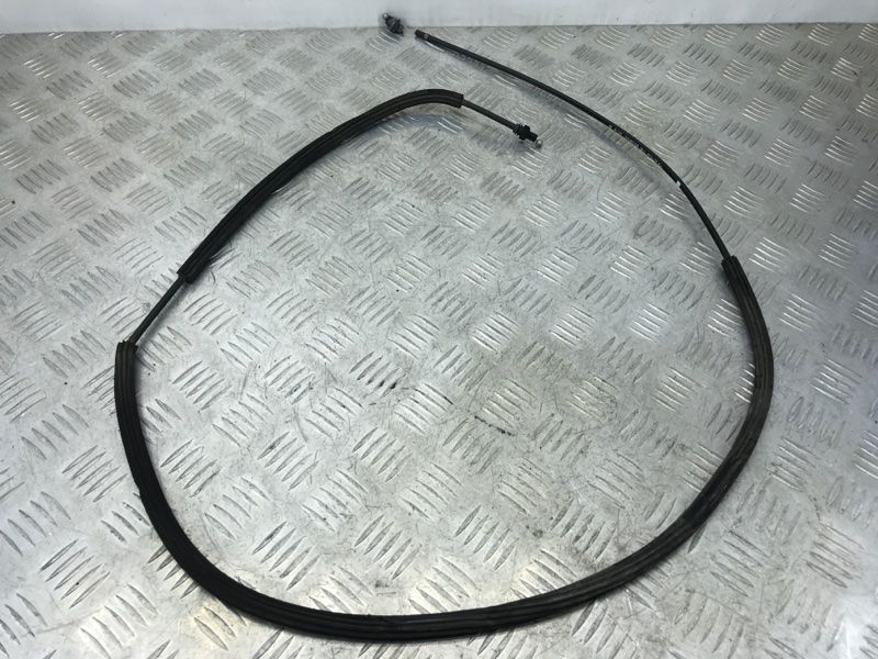 Трос капота 7P6823535 Volkswagen Touareg