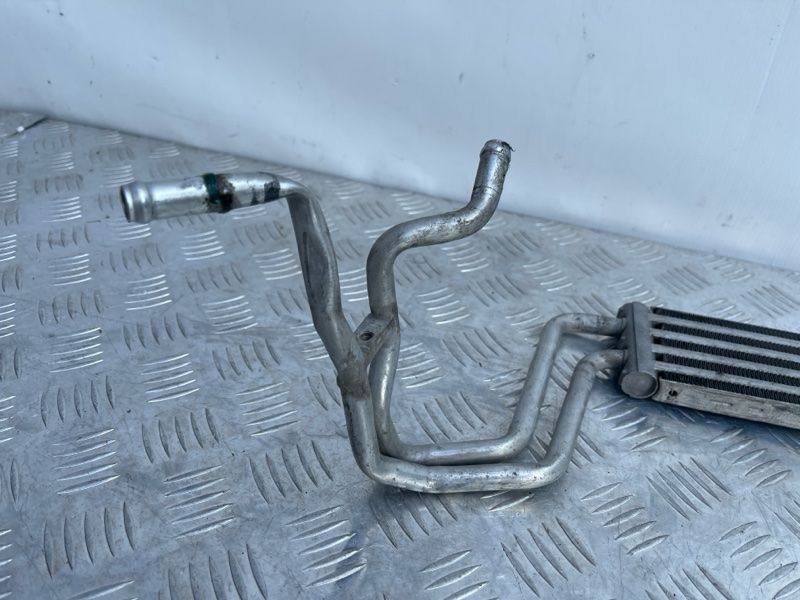 Масляный радиатор 7L8422885A Audi Q7