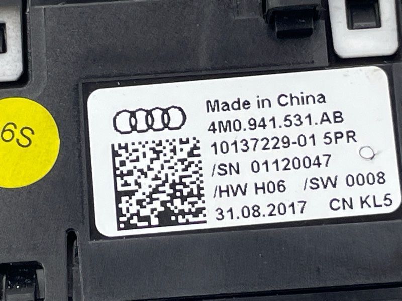 Перемикач світла фар 4M0941531AB Audi Q7
