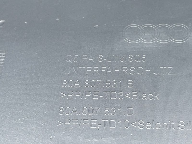 Бампер комплектний Audi Q5