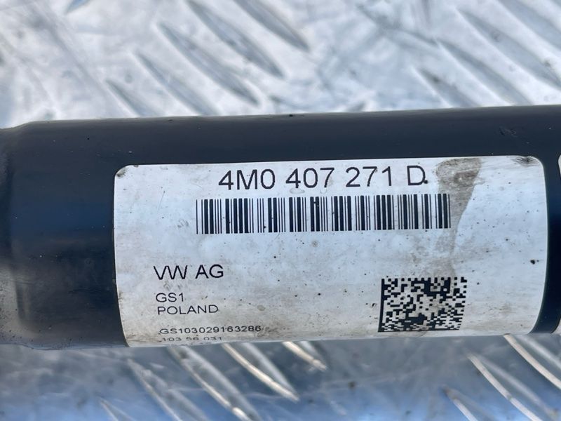 Полуось 4M0407271D Audi Q7