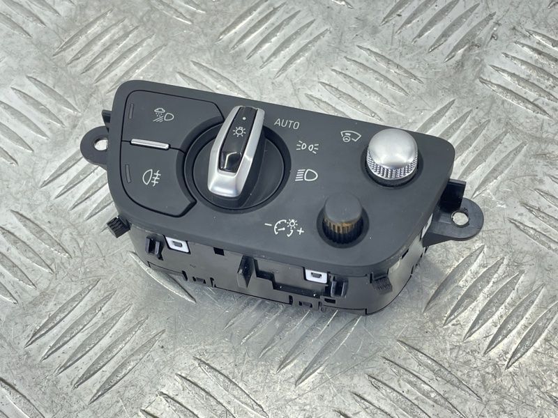 Перемикач світла фар 4M0941531AB Audi Q7