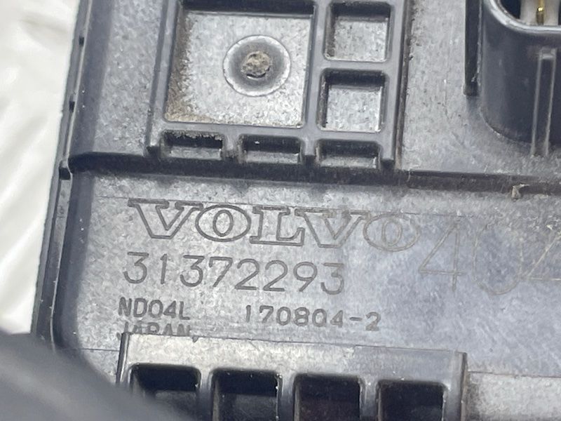 Клапан Volvo XC60