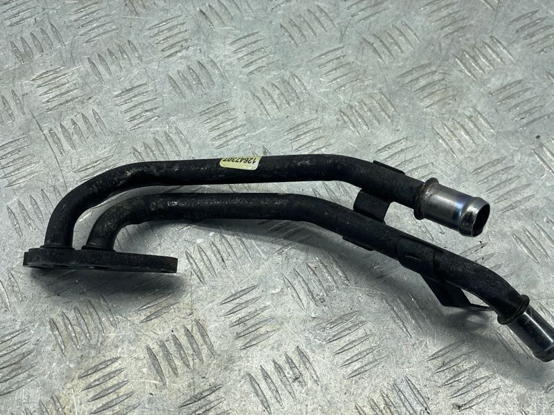 Трубопровід системи охолодження 12647307 Chevrolet Colorado