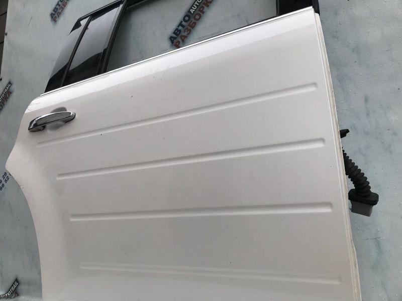 Двері 8A8Z7424630A Ford Flex