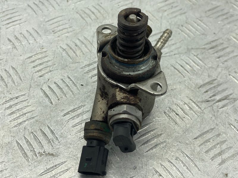 Паливний насос 07L127026Q Audi A6