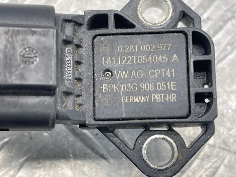 Датчик 03G906051E Audi Q5