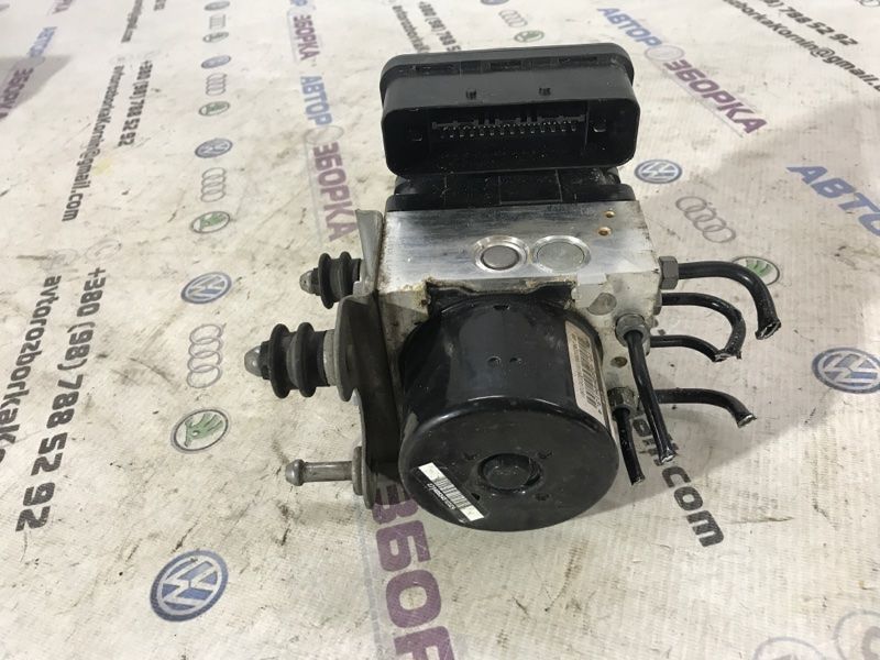 Блок ABS 4L0614517L Audi Q7