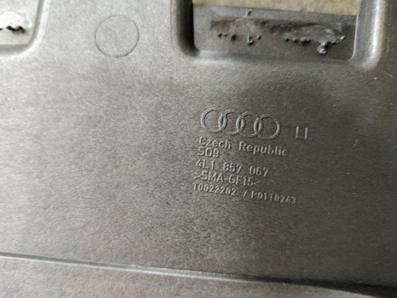 Торпедо з подушкою безпеки 4L1857041NTPR Audi Q7