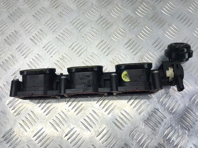 Колектор впускний 06E133110AL Audi Q7