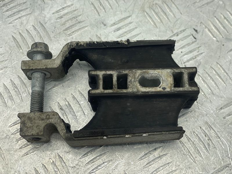 Опора двигателя левая 31330594 Volvo XC90 Volvo S60, Volvo S90, Volvo V60, Volvo V60 Cross Country, Volvo V90, Volvo V90 Cross Country, Volvo XC60, Volvo XC90