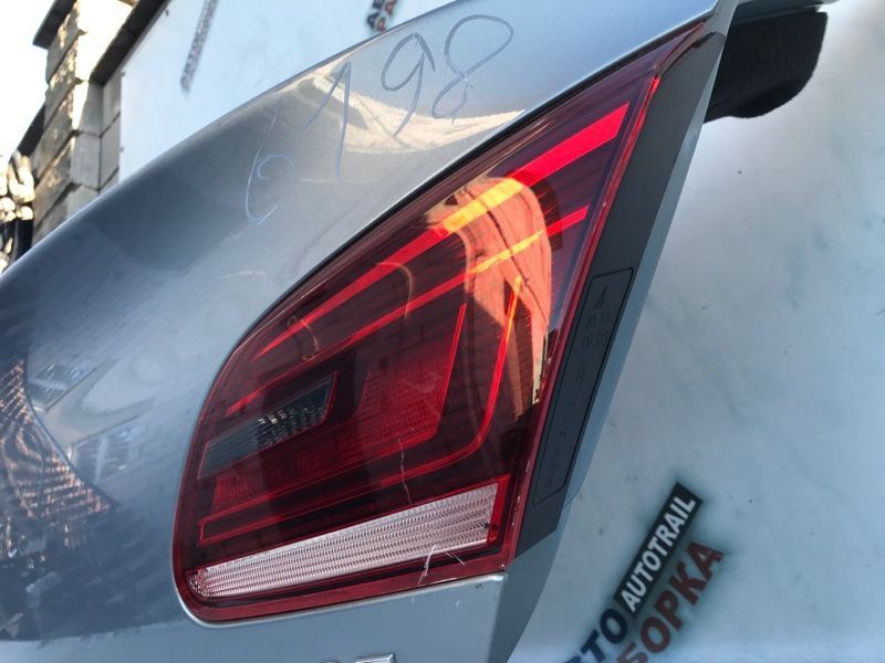 Стоп / ліхтар світлодіодний внутрішній 3C8945308AA Volkswagen CC