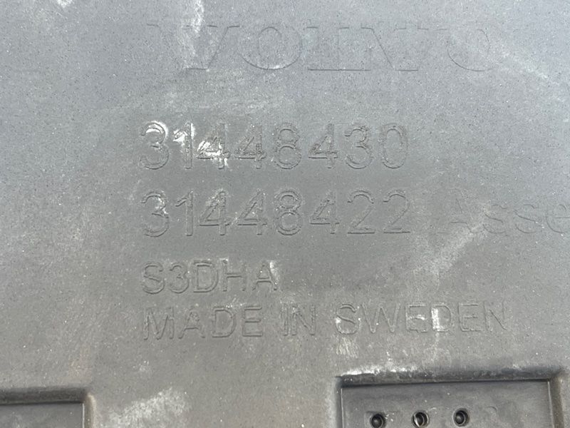 Накладка дверей 31448430 Volvo XC90