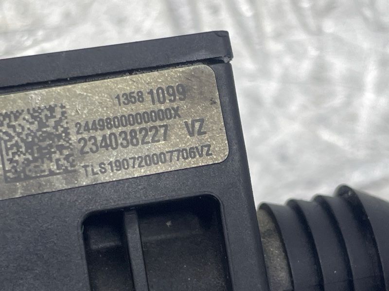 Датчик тиску 234038227 Chevrolet Colorado