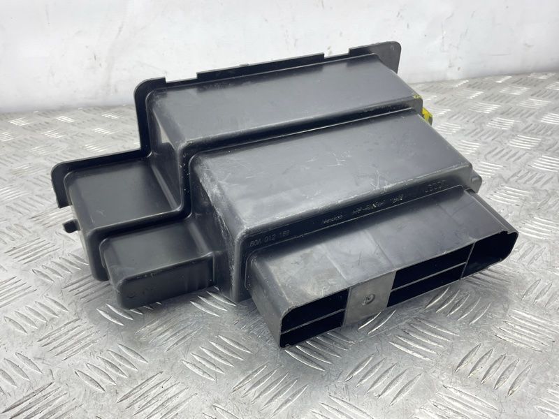 Бардачок / ящик для речей 80A012169 Audi Q5