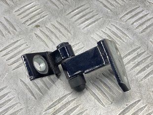 Петля двери верхняя 3C4833401D Volkswagen CC