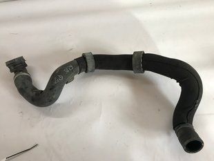 Патрубок 4L0121101 Audi Q7