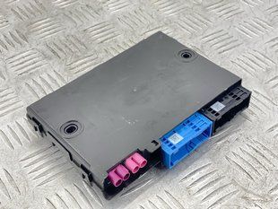 Діагностичний інтерфейс для шини даних (Gateway) 8W8907468 Audi Q7