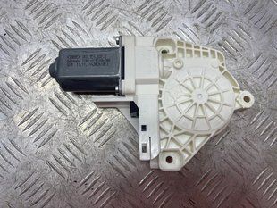 Мотор склопідйомника 8K0959801B Audi A7