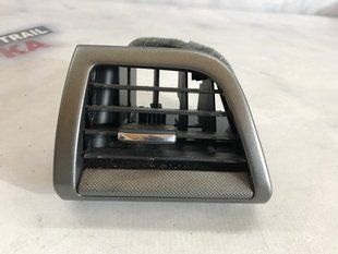 Дефлектор воздуховода DS73F018B09BRW Ford Fusion