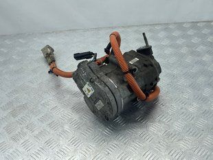 Компрессор кондиционера DG9H19D623AD Ford Fusion