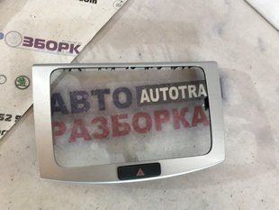 Рамка магнітоли 3AA858069H Volkswagen CC