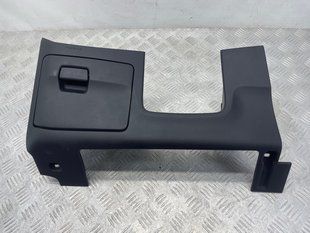 Накладка 8W1880301A Audi A4