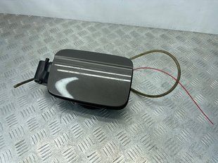 Корпус лючка кришки паливного бака в зборі 4G8809906C Audi A7