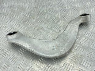 Рычаг задней подвески поперечный верхний левый 8K0505323H Audi A7 Audi A4, Audi A4 Allroad, Audi A5, Audi A6, Audi A7, Audi A8, Audi Q5, Audi RS5, Audi RS7, Audi S4, Audi S5, Audi S6, Audi S7, Audi S8, Audi SQ5