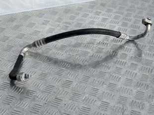 Трубка кондиціонера 7P0820721H Volkswagen Touareg