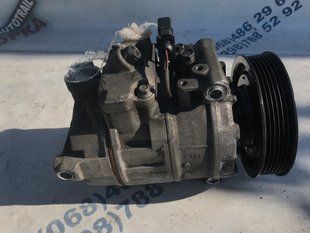 Компресор кондиціонера 4E0260805AR Audi Q7