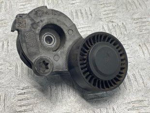 Ролик натяжной 059903133J Audi Q7