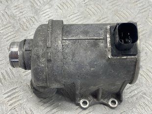 Насос охолоджувальної рідини 31368715 Volvo XC90 Volvo S60, Volvo S60 Cross Country, Volvo S80, Volvo S90, Volvo V60, Volvo V60 Cross Country, Volvo V90, Volvo V90 Cross Country, Volvo XC40, Volvo XC60, Volvo XC70, Volvo XC90