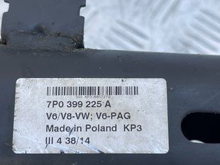 Кронштейн Коробки АКПП / Траверса / Опора 7P0399225A Audi Q7