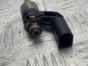 Топливная форсунка 03H906036 Volkswagen Touareg