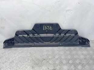 Кронштейн заднього бампера 4M0807329 Audi Q7