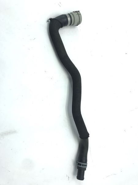 Патрубок 4G0122293B Audi A6