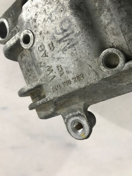 Опора / Подушка двигателя 1K0199262 Volkswagen CC