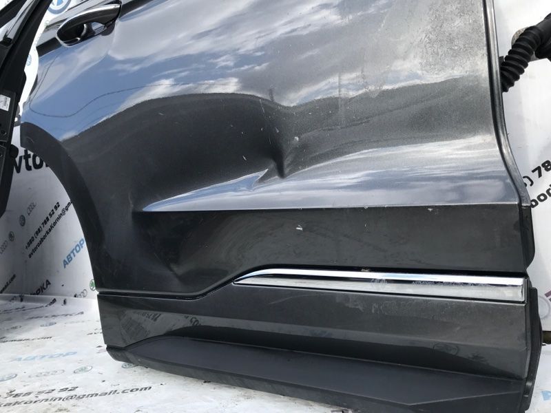 Двері KT4Z5824630B Ford Edge